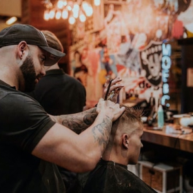 every detail is important for Ronald Richards in his client's haircut